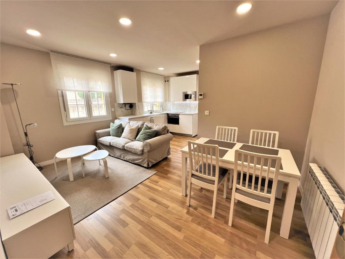 Apartamentos Del Pisuerga Cervera De Pisuerga Eksteriør billede